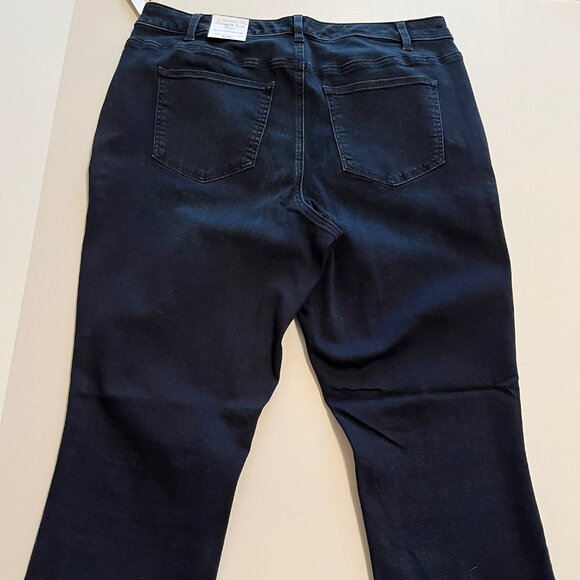 Talbots NWT Straight Leg Jeans Starlight Wash Size 14W - Picture 6 of 13